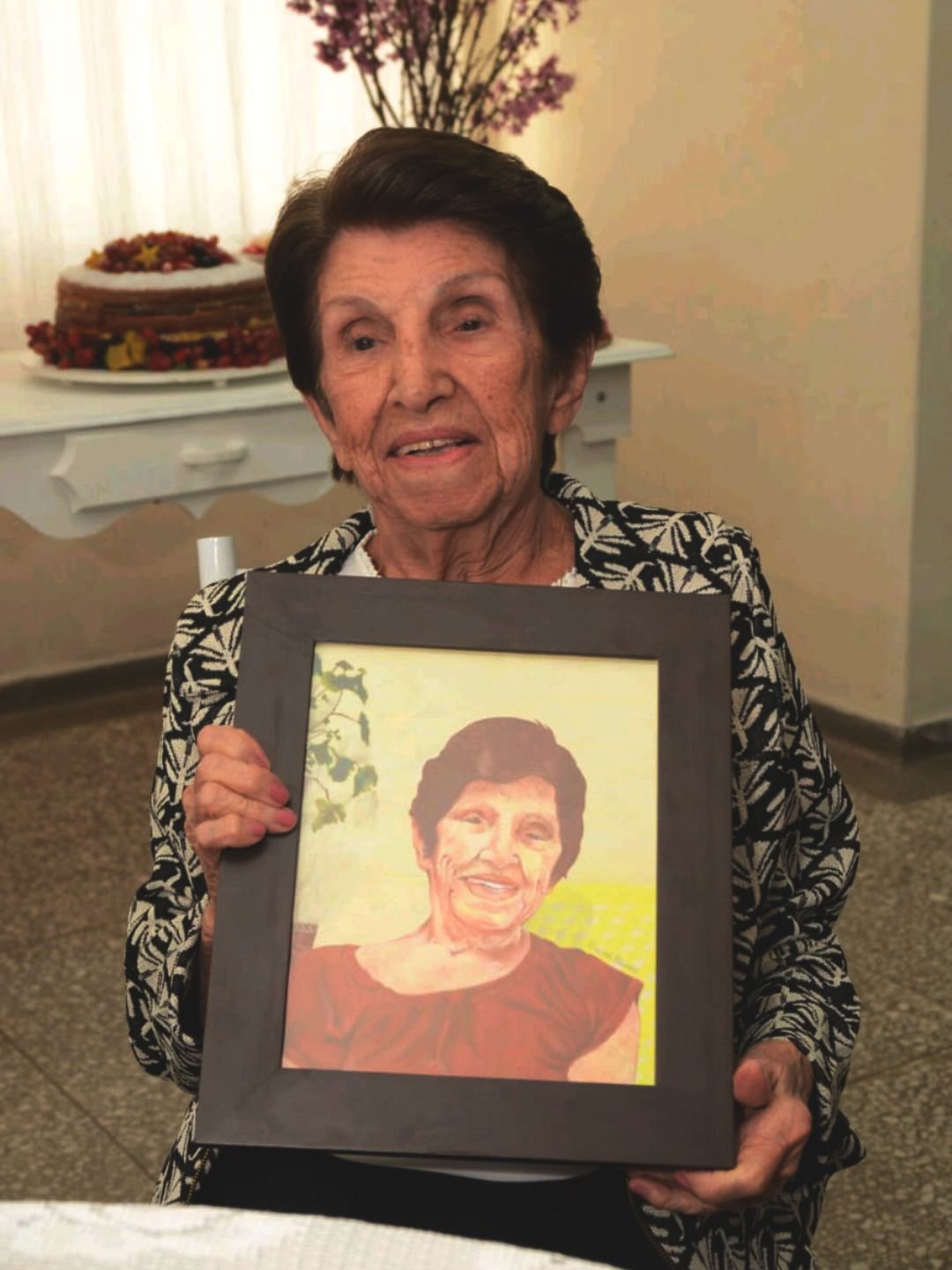 Retrato em técnica mista da avó Therezinha, homenagem in memoriam